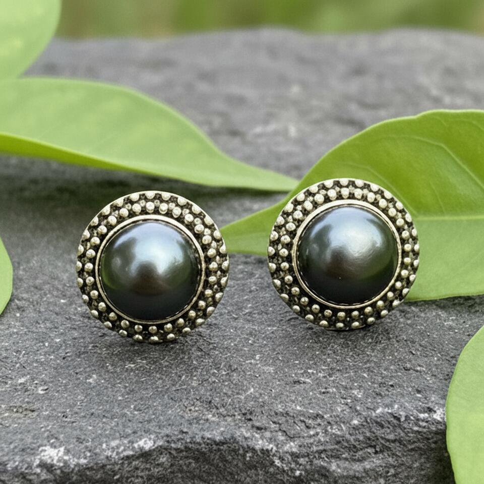 Black Pearl Gemstone Studs
