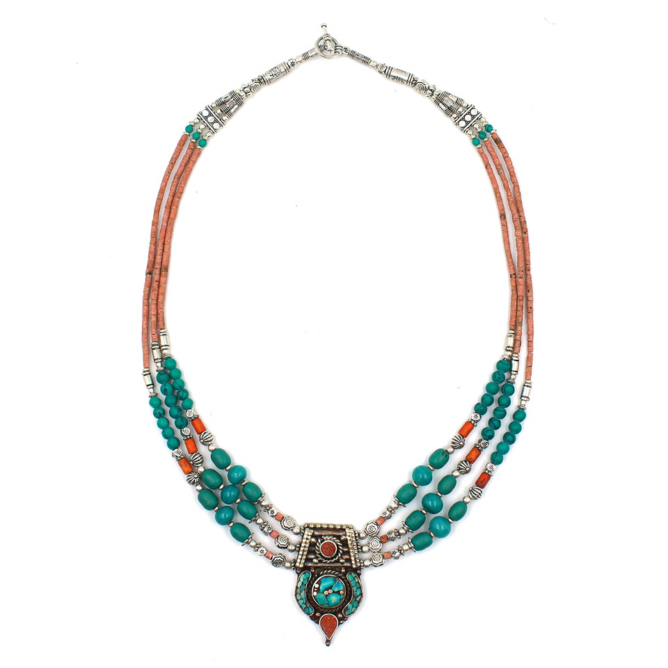 Boho-style necklace with Turquoise and Coral inlay